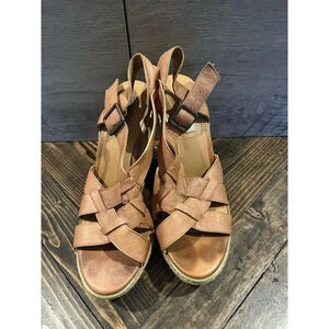 Steve Madden Brown Leather Wedge Strappy Heels Women’s 9 Neutral Summer Fall